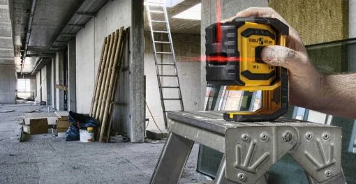 LAX 300 Nivela laser 2 linii incrucisate si 2 puncte fir cu plumb
