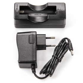 Incarcator 220 v - tip DC3 - un acumulator 18650
