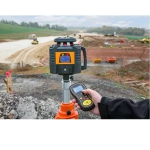 FL 155H-G nivela laser rotativa orizontala cu afisaj, cu receptor FR 45