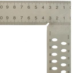 Echer ZN 800 mm cu scara mm de tip B și găuri de marcare