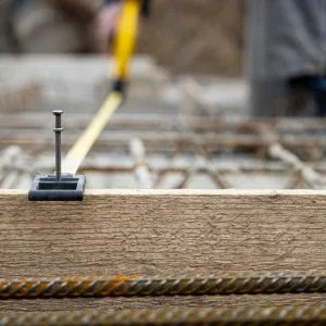 LBM 1000 FIBERGLAS de 30 m - ruleta deschisa pe cadru, bandă din fibră de sticlă