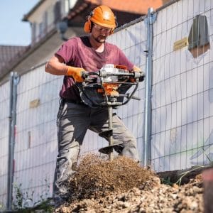 Motoburghiu BT 131 , Benzină, Stihl