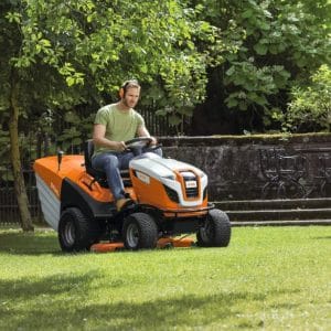 Tractoras de tuns iarba RT 6127.1 ZL, pe benzina, Stihl