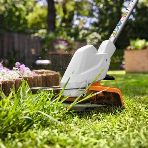 Trimmer cu acumulator FSA 30.0 SET, Stihl