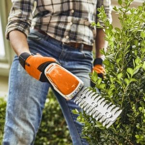 Foarfeca toaletat gard viu cu acumulator HSA 26 SET, Stihl