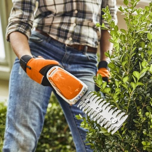 Foarfeca toaletat gard viu cu acumulator HSA 26 SET, Stihl