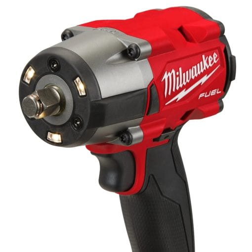 Cheie de Impact 1/2 cu acumulatori 5AH si incarcator M18FMTIW2F12-502X, 4933478450 Milwaukee